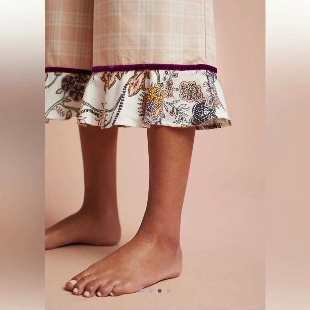 Large Anthropologie floreat patchwork sleep pants ruffle hem pink plaid floral